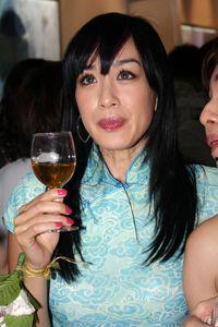 娱乐大爆料钟丽缇是谁,娱乐大爆料中的璀璨明星